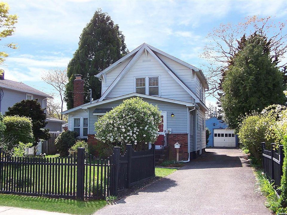 1st image of 290 Greeley Avenue