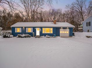 218 Briarhill Dr, Battle Creek, MI 49015