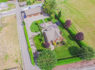 6805 Stewart Ave E, Puyallup, WA 98371