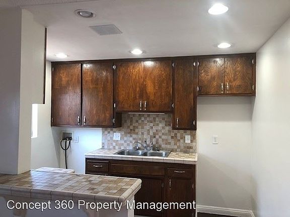 2nd image of 6809 Vinevale Ave APT L