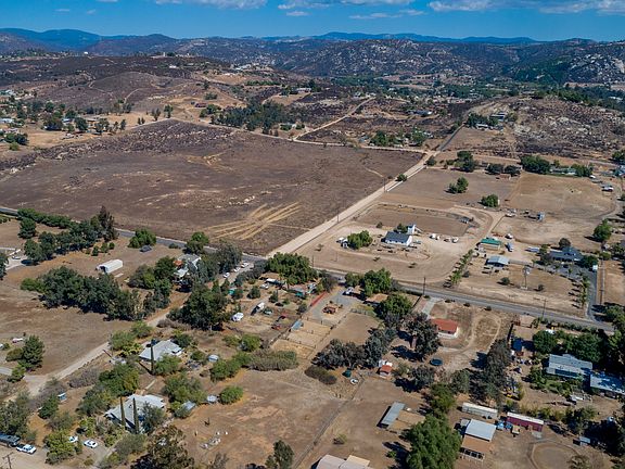 5th image of 1738 Pamo Rd