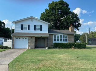 333 SE 7th Pl, Pryor, OK 74361