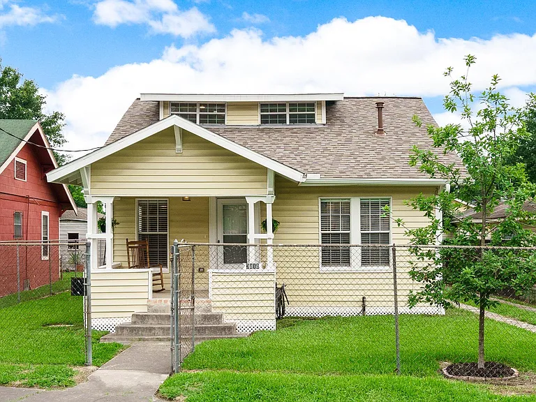 3818 Kennon St — Photo 4