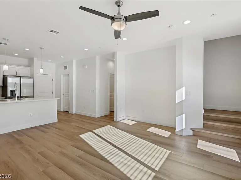 10547 Prospering Valley Ave — Photo 2