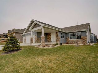 433 Medinah St, Oregon, WI 53575