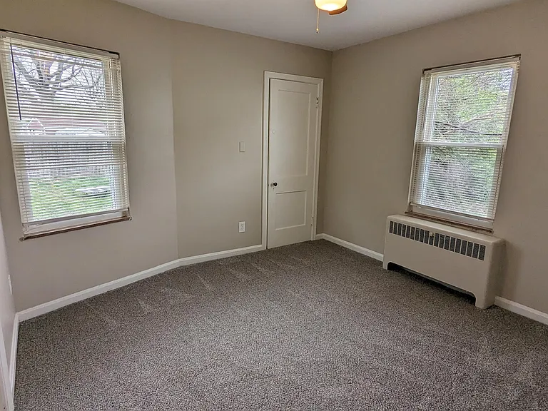 302 W Vine St #5 — Photo 7