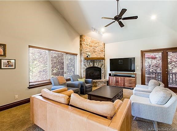 3rd image of 8825 N Cheyenne Way