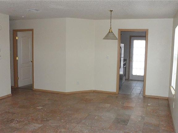 4th image of 5989 Equinox Ct
