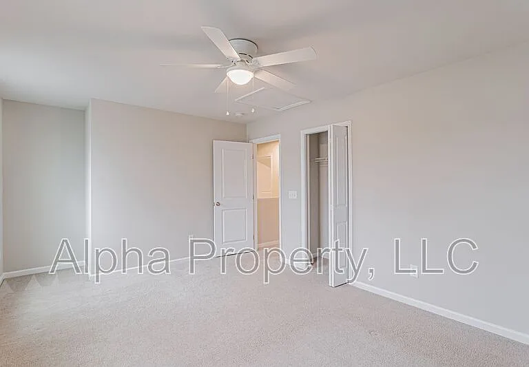 10 Torrington Dr — Photo 14