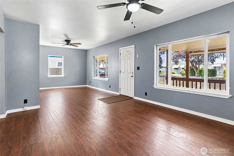 5th image of 440 20th Avenue
