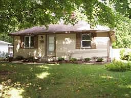 1st image of 5453 N Crestview Ave