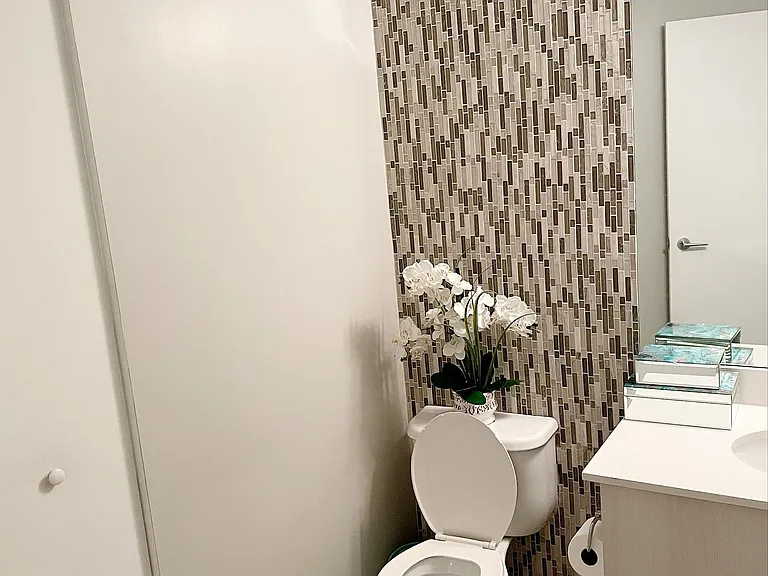 51 E Liberty St #414 — Photo 7