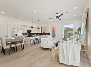 225 Noras Ln #E, Houston, TX 77022