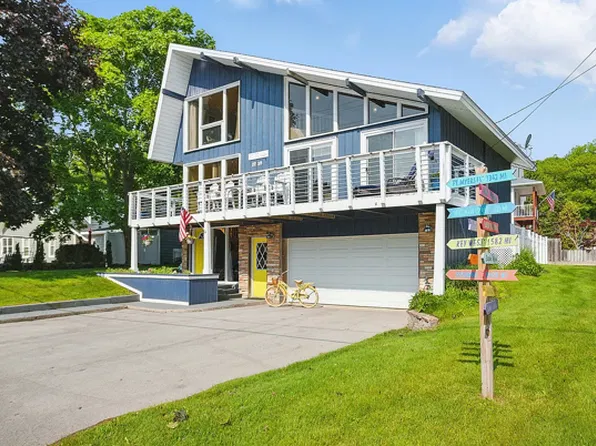 (undisclosed Address), Holland, MI 49424