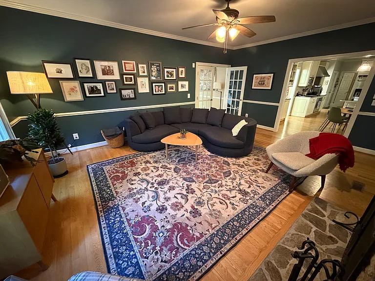 Living room (facing kitchen nook & study)