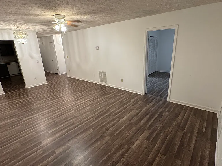 8501 Westchester Dr #8501 — Photo 4