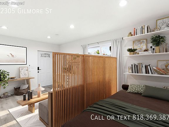 4th image of 22305 Gilmore St