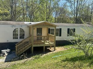 187 Mynatt Ln, La Follette, TN 37766