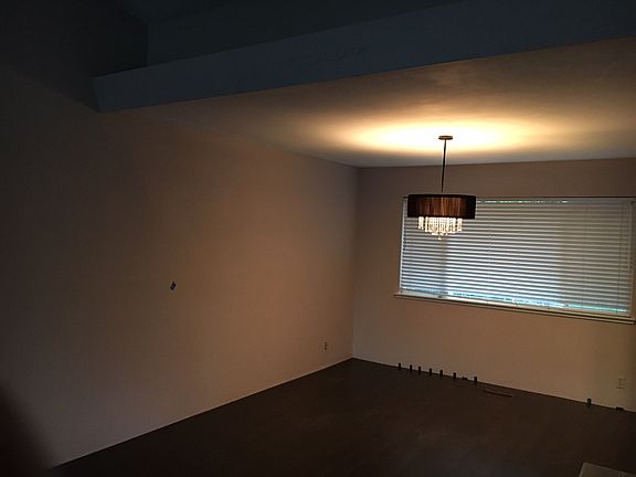 2nd image of 757 Redwood Ct