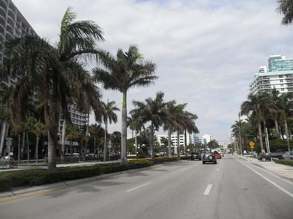 5th image of 3901 S Ocean Dr APT 6N