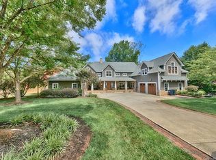 19039 Mountainview Dr, Cornelius, NC 28031