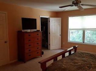 22 Druid Ln, Hamburg, NJ 07419