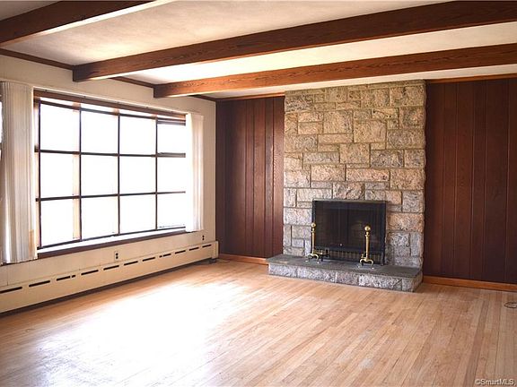4th image of 62 Idlewood Dr