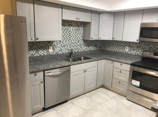 12702 20th St, Tampa, FL 33612