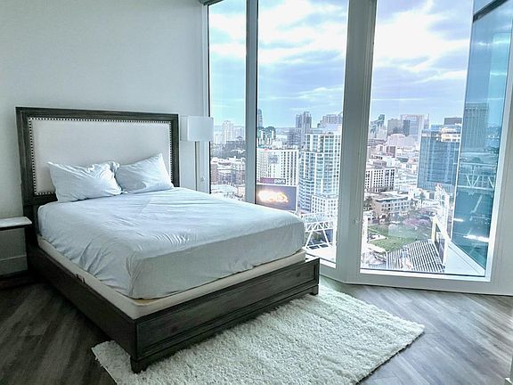4th image of 101 Park Plaza Blvd