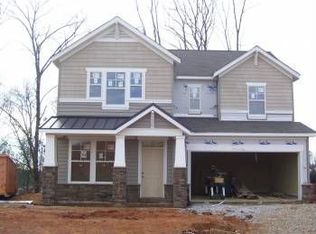 2450 Ancient Oak Ln, Knoxville, TN 37931