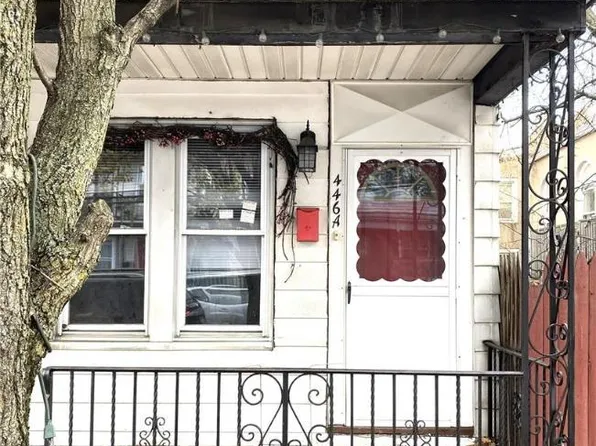 446 E Norwegian St #A, Pottsville, PA 17901