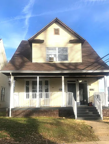 820 7th Street Photo 1