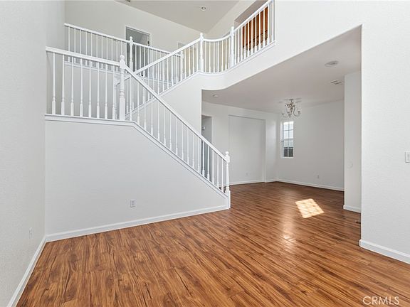 4th image of 1463 Esplanade Dr