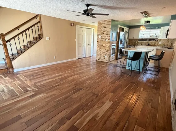 1325 N Lompa Ln, Carson City, NV 89701