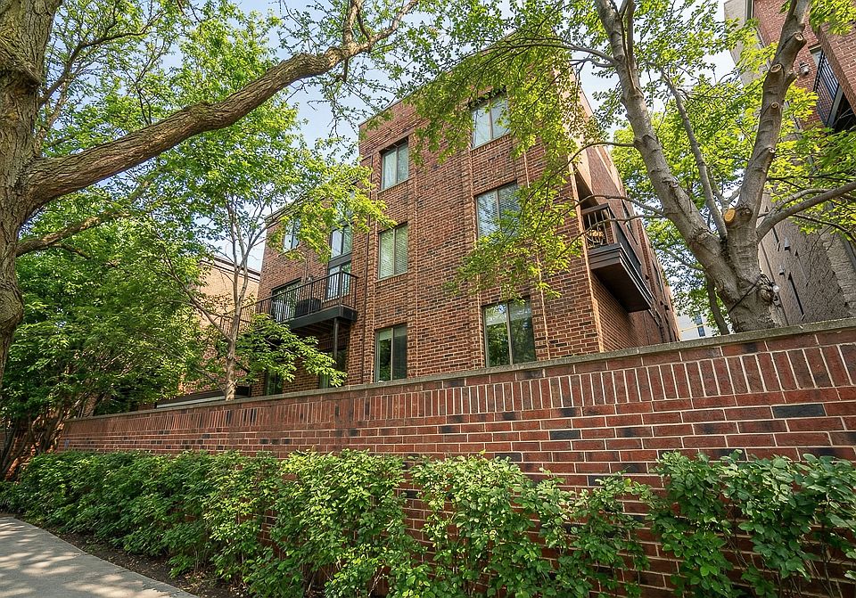1st image of 1651 N Dayton St APT 203