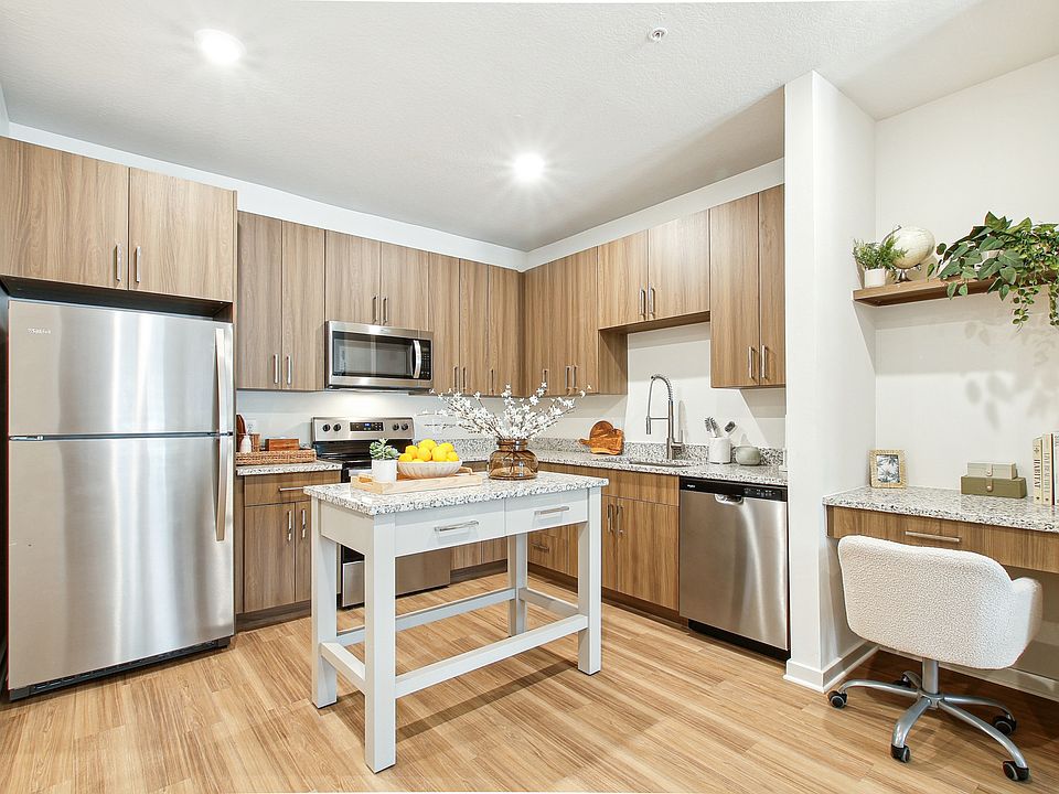 1st image of 5115 Spanish Harbor Dr #3c98ede7e