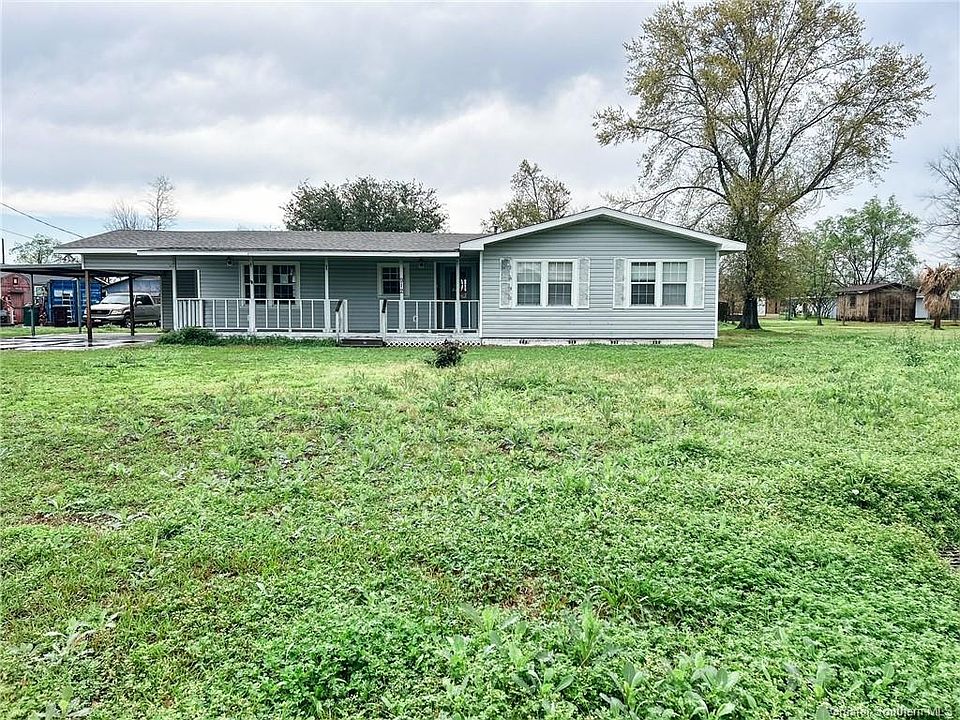 1st image of 912 Shady Ln