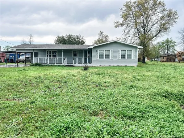 912 Shady Ln, Westlake, LA 70669