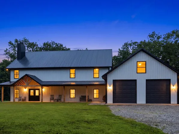 1658 Apache Trl, Pegram, TN 37143