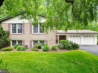 7002 Barnacle Pl, Burke, VA 22015