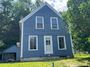 381 Glen Rd, Newport, VT 05855