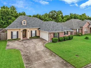 85 Derek Ln, La Place, LA 70068