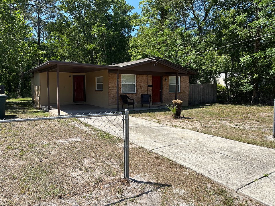 1st image of 3956 Packard Dr