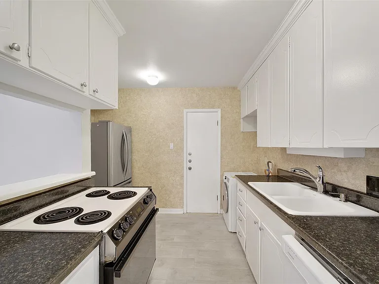 2822 Briarhurst Dr #45 — Photo 22