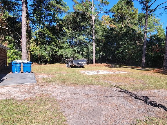 5th image of 4919 Rainbow Dr
