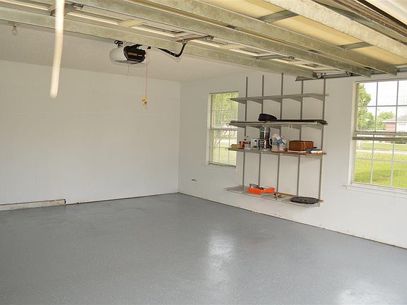 3rd image of 4084 Erika Ct