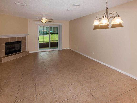 4th image of 102 N Marsh Cove Ln #102
