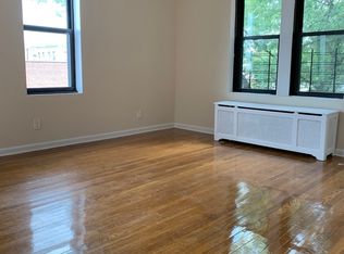 36-25 165th St #2A, Flushing, NY 11358