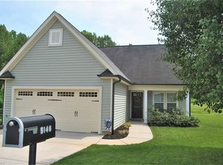 5146 Fiddlers Run Dr, Kernersville, NC 27284