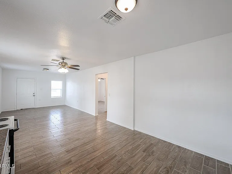 1215 W Pima St — Photo 7